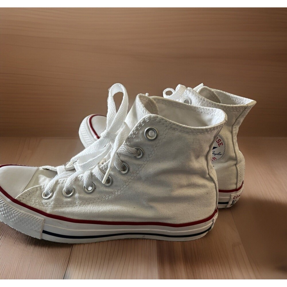 Converse Chuck Taylor All Star High Tops W6.5 M4.5 White Athletic Shoes Sneakers